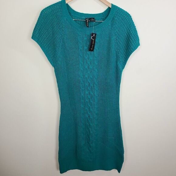 Extra Touch Short Sleeve Knit tunic/dress - Picture 1 of 7